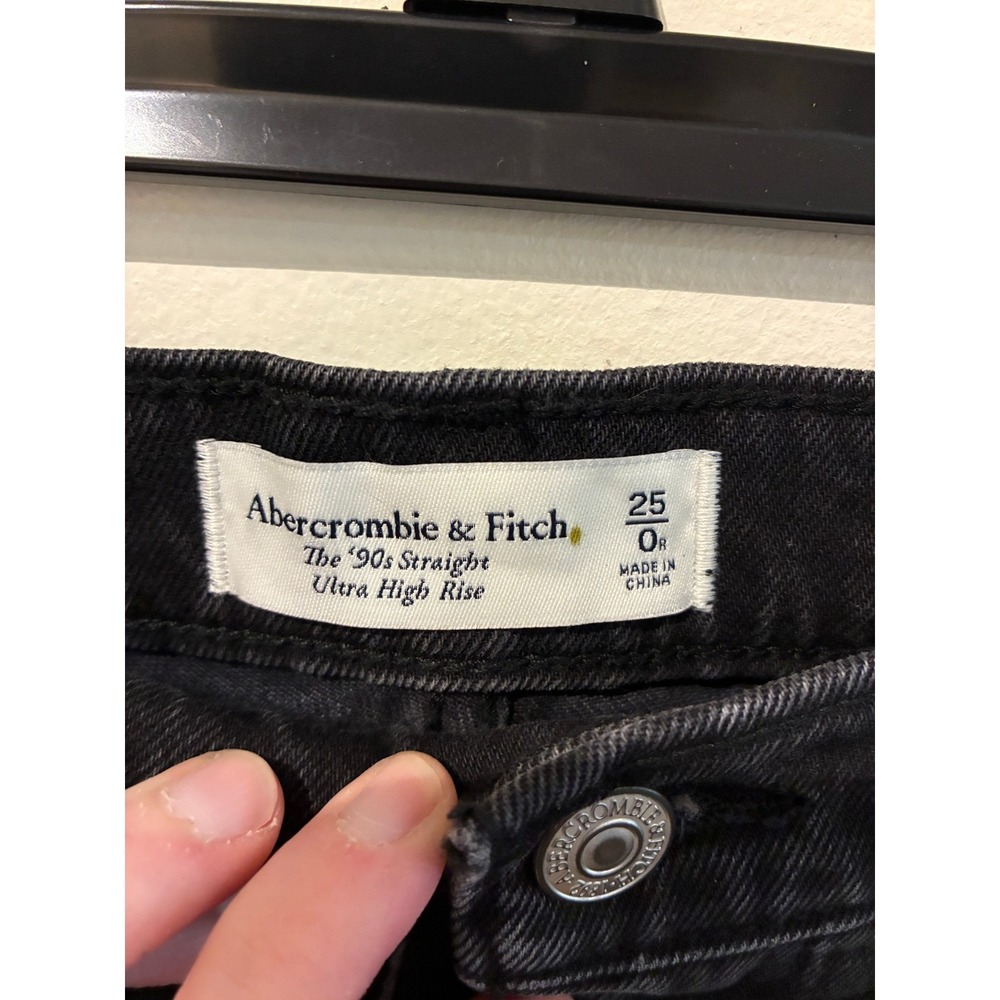 Abercrombie & Fitch 90s Ultra High Rise Faux Leather Denim Pants Black 25 0R - Picture 3 of 5